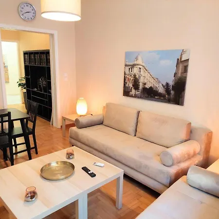 Grand In Parliament Square Apartment Athens