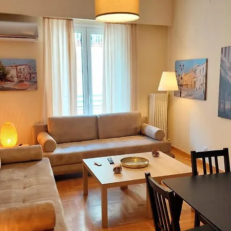 Grand In Parliament Square Apartment Athens