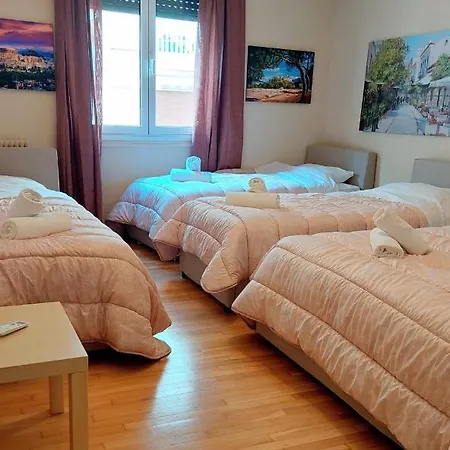 Apartment Grand In Parliament Square *